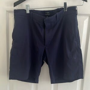 Navy blue J Crew Flex Gramercy Shorts
